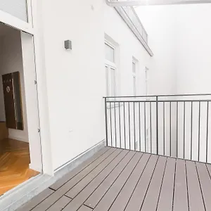 Nadland B61 Vienna